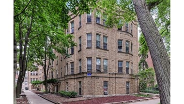 822-24 Forest Ave. 3 Beds Apartment for Rent Photo Gallery 1